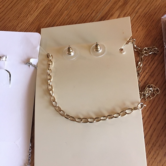 Fashion Jewelry - Picture 5 of 7